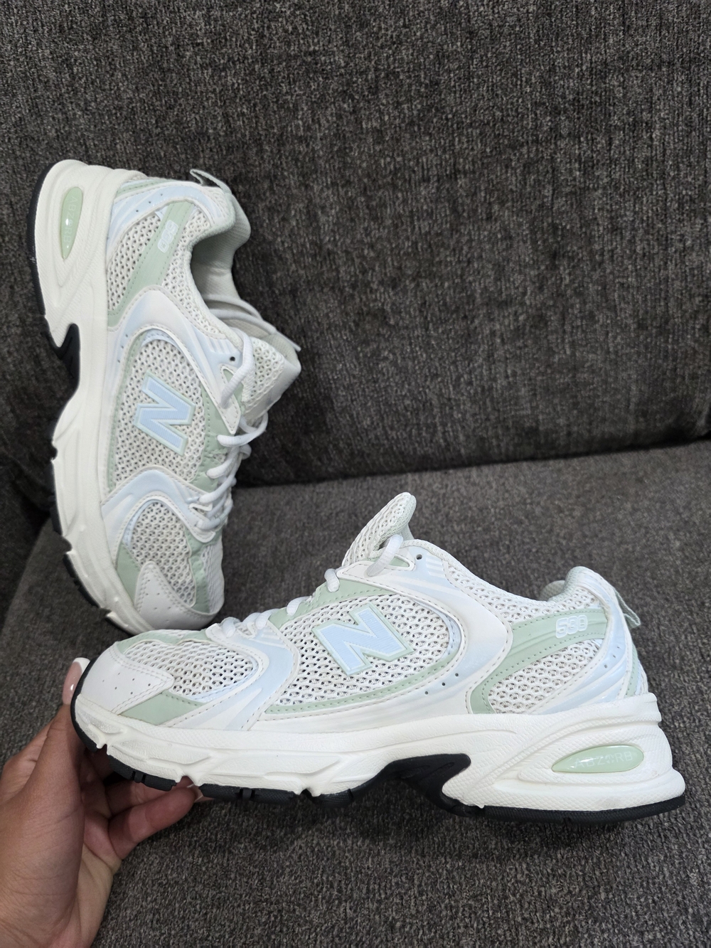 New Balance Women's White & Mint Lightweight Running Sneakers - Picture 3 of 10